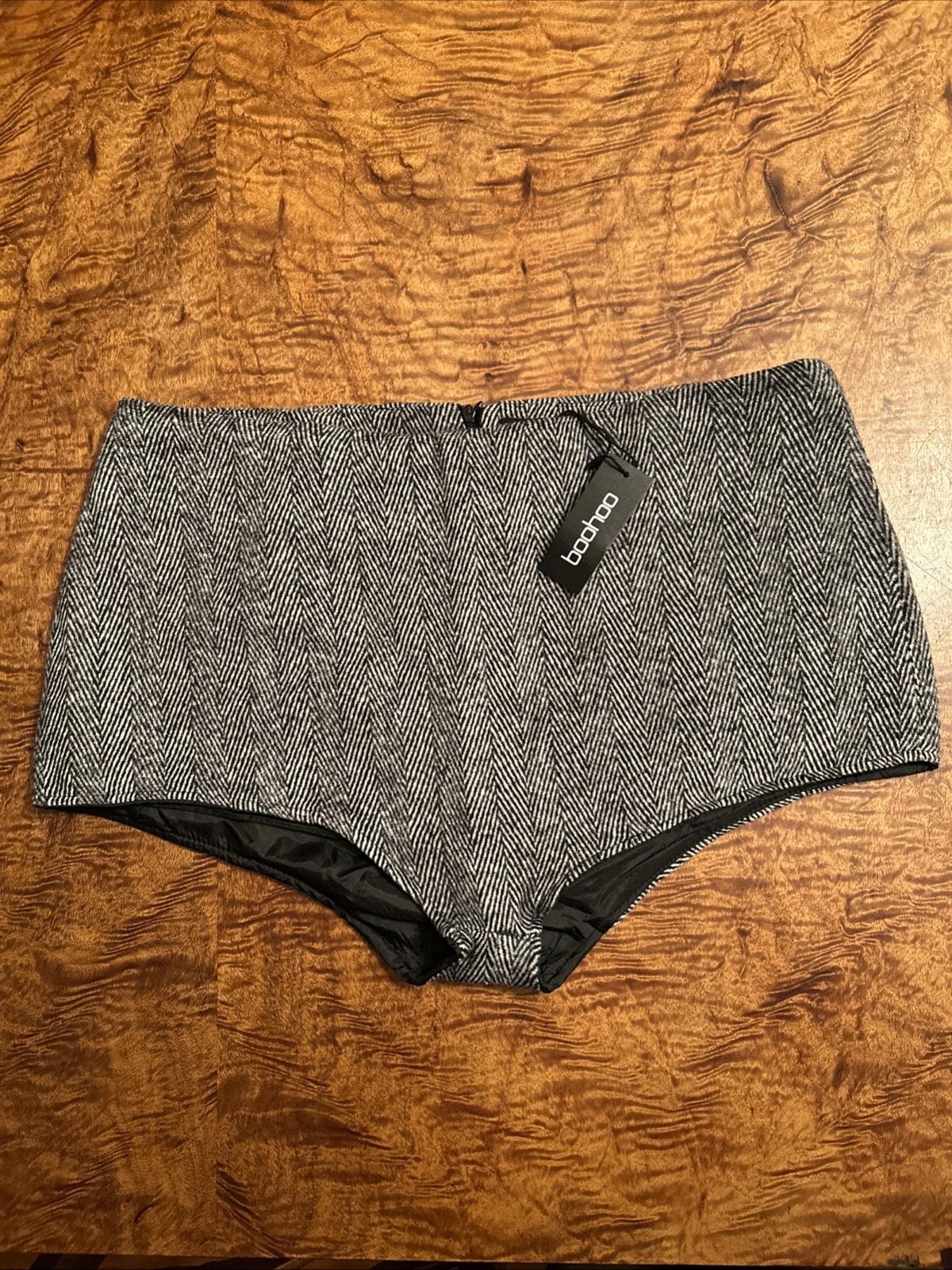 New Boohoo Herringbone Tailored & Lined Hotpants - Us Sz 12 - Black & Gray